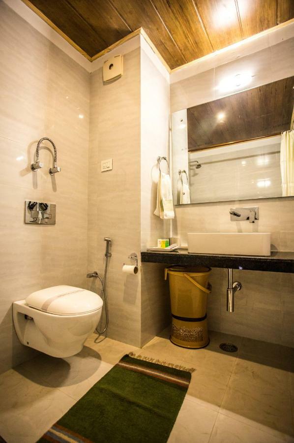 Hôtel Pashmina à Manāli Extérieur photo